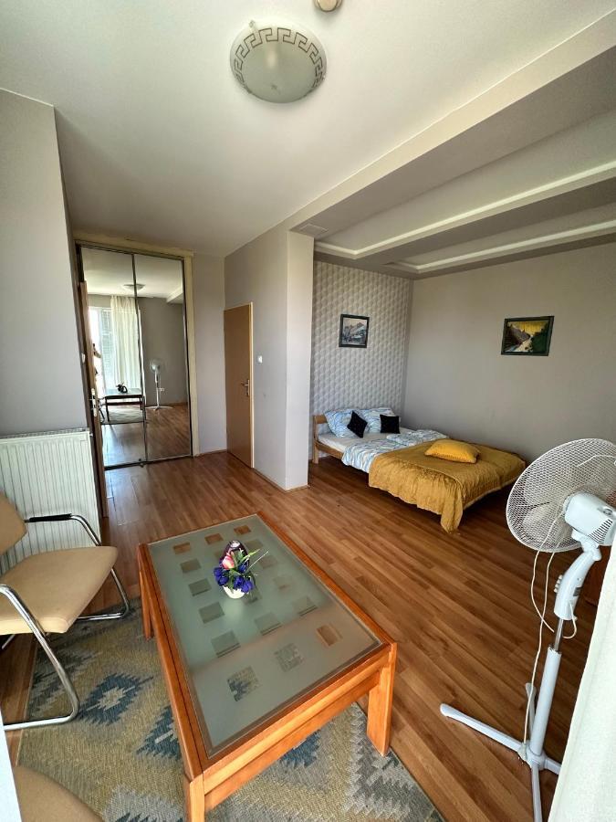 Velvet Motel Hegyeshalom Exteriör bild