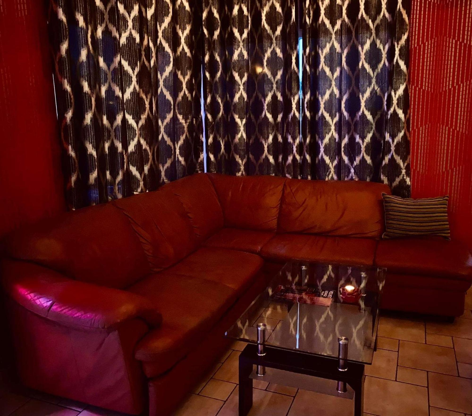Velvet Motel Hegyeshalom Exteriör bild